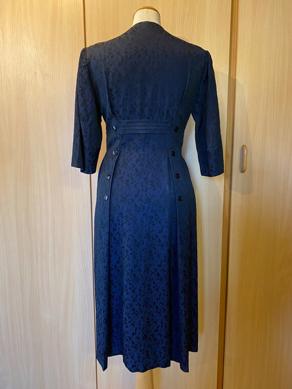 Vintage 1950s Blue and Black Brocade Wiggle Cockt… - image 3