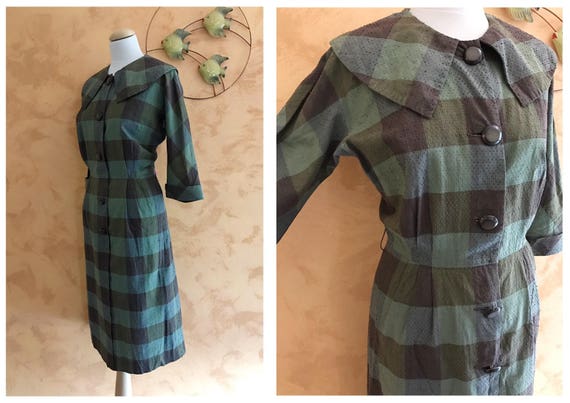 Vintage 1950s Green and Brown Plaid Print Cotton D