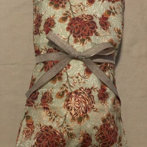 Large Microwavable Corn Heating Pad (~10x15) Fall leaves