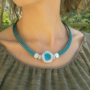 Turquoise Necklace, Leather Necklace, Choker Necklace, Green/turquoise Stone Necklace, Bridesmaid Necklace, Any Occasion Necklace, For gift. blue/turquoise