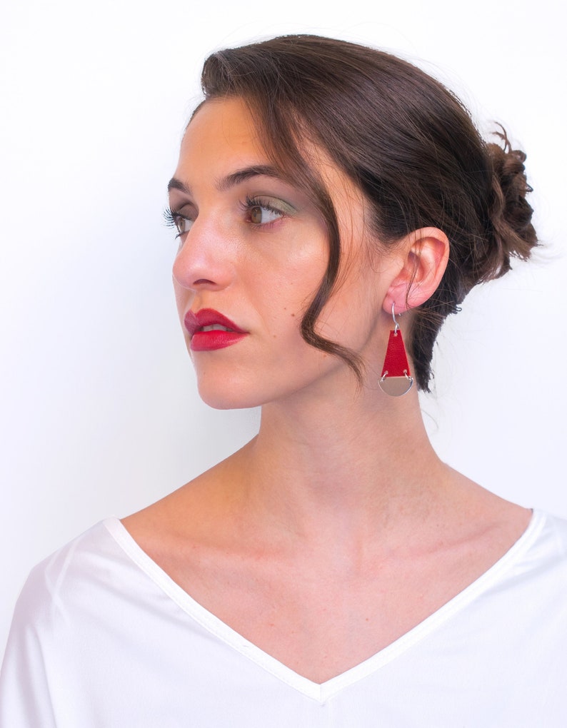 Red and silver dangle earrings, Silver Earrings, Minimalist lightweight earrings, Drop Statement earrings, Geometric design earrings. red