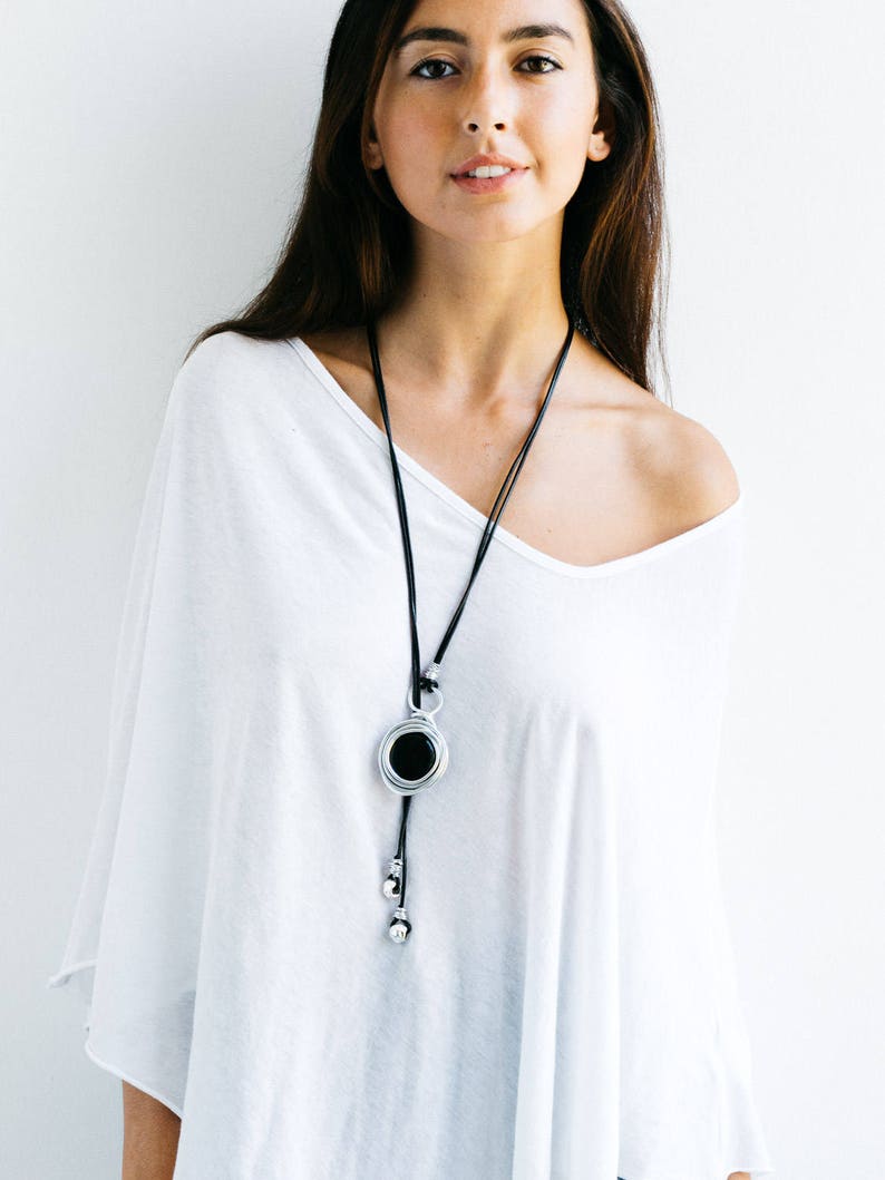 Black Lariat Necklace, Long Necklace, Statement Necklace, Pendant Necklace, Elegant Necklace, Black Stone Necklace, Stylish. black