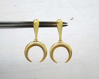 Mond Baumwinkel Ohrringe - Golden Moon Ohrringe - vergoldet Mond Ohrringe - Sterling Silber Mond Ohrringe - Mond Tropfen Ohrringe