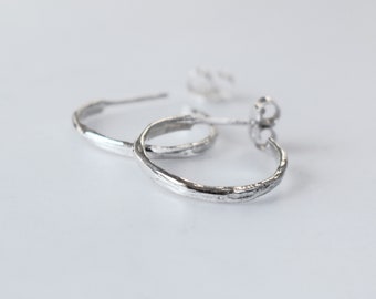 Silber Hoop Ohrringe - Sterling Silber Hoops - Gold Hoop Ohrringe - Minimal Ohrringe - Strukturierte Reifen - Unregelmäßige Hoops - Goldene Hoops