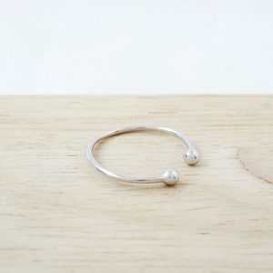 Silver Ball Adjustable Ring - Silver Open Ring - Double Ball Ring - Minimal Sterling Silver Ring - Simple Adjustable Ring
