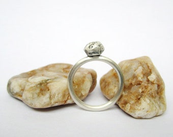 Silber Nugget Ring - Sterling Silber facettierten Ring - golden Nugget Ring - Original Solitär Ring - minimal Ring - Gold Stein Ring