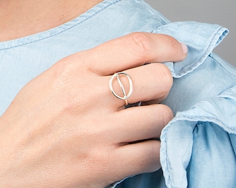 ABSTRA Silberring - MinimalEr Sterling Silber Ring - Schlichter zeitgenössischer Ring - Unregelmäßiger Kreis Ring - Sterling Silber Ellipse Ring
