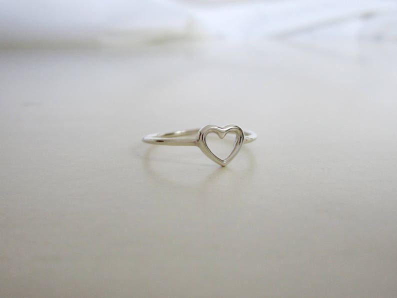grosor de 2mm en plata esterlina 925. Hecho a mano anillo de bodas anillo