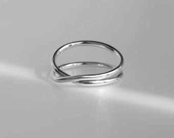 Zilveren Gekruiste Ring - Kriskras Ring - Gouden Gekruiste Ring - Minimale Ring - X Ring Sterling Zilver - Eenvoudige Ringen - Dubbele Cirkel Ring
