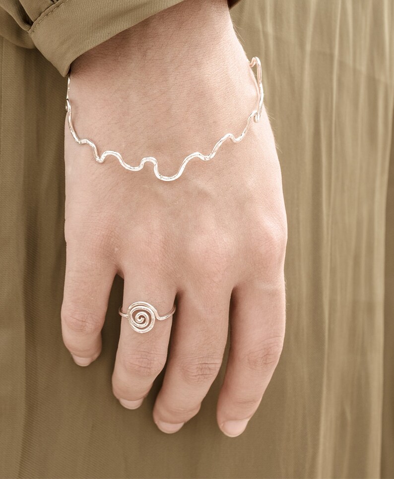 Silver Spiral Ring Minimal Ring Dainty Ring Sterling Silver Ring Irregular Ring Ancient Greek Jewelry Circle Ring