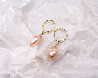 Baroque Pearl Earrings - Pink Freshwater Pearl Earrings -  Minimal Earrings - Silver Pearl Earrings - Gold Dangle Earrings with Pearls