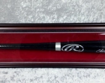Premium Wall Mount Baseball Bat Display Case, For Horizontal or Vertical Display.