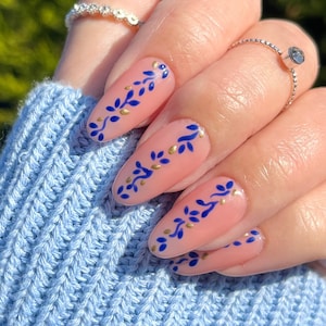 Blue Floral Summer Press on Nails, Blue and Gold Flower Nails, Summer Nails