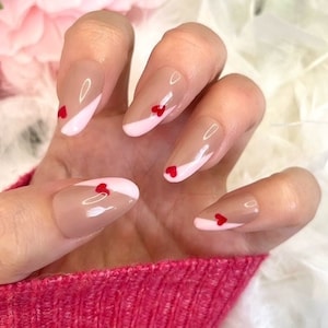 Valentines Day Press on Nails, Pink Stick On Nails, Pink and White Nails, Pink Nails, Heart Nails, Valentines Nails