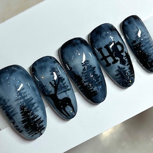 Zauberer Hirsch Press On Nails, Black Goth Winterwald, magischer Glitzer