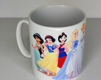 Tazza Disney Princess Ariel, Pocahontas, Jasmine, Biancaneve, Cenerentola, Fiona, Campanellino, regalo di compleanno, regalo di Natale, formato 11oz