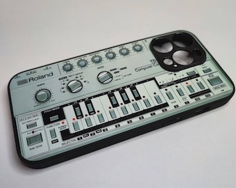 Funda Roland TB-303 para iPhone 14 Pro Max: Funda de goma con líneas de bajo ácidas