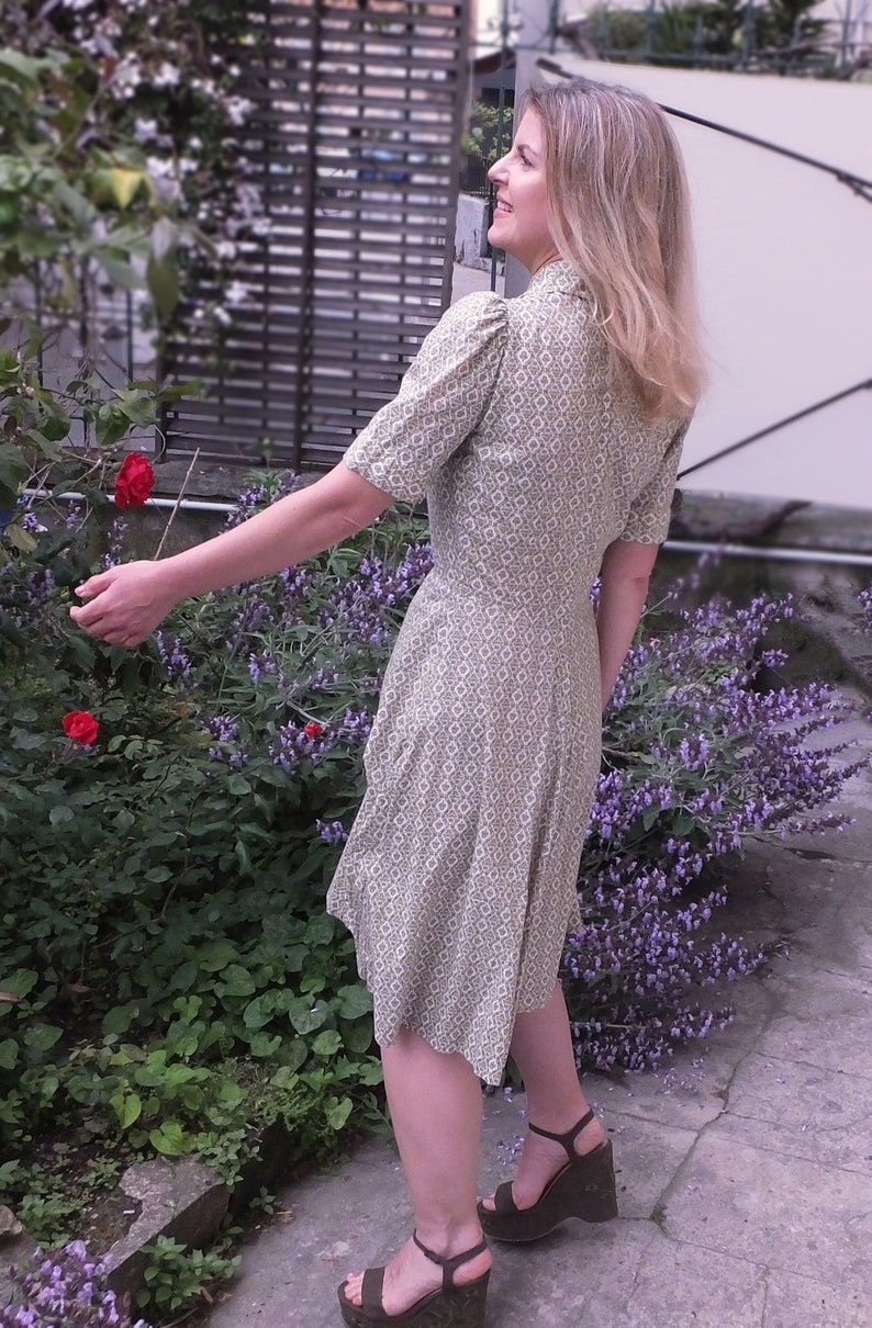 Bloomsbury ~ Precious and beautiful rare 1970s cotton romantic dream dress by Hildebrand Liberty