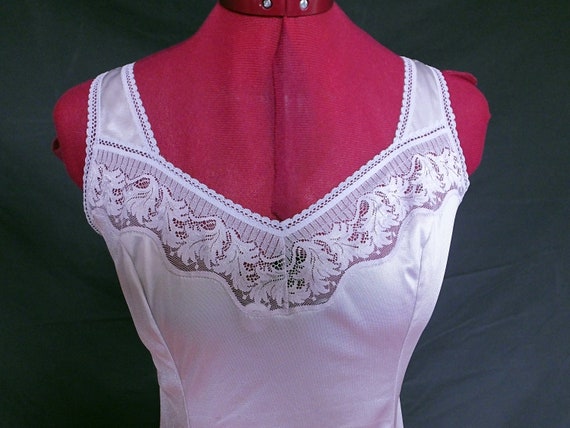 Lovely vintage slip - French - M/L - light periwi… - image 6