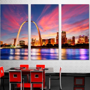 St Louis, MO Skyline Wall Art Canvas Print. St Louis Missouri Gateway Arch and old courthouse - Giclee Home decor, Wall decor, Office decor
