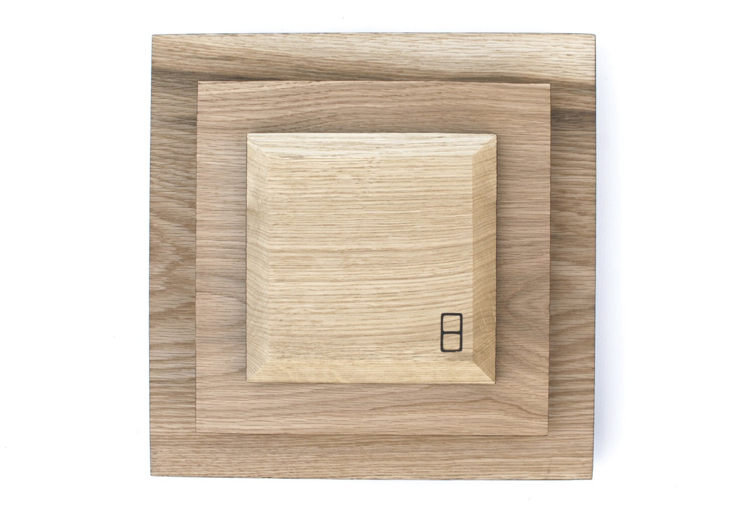 Planche à Découper en Chêne Massif - Bord Brûlé et Chamfer Square