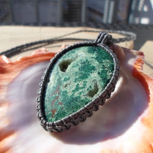 Chrysocolla Macrame Necklace, Macrame Stone Necklace, Druzy Chrysocolla Pendant, Healing Crystal Necklace, Boho Gemstone Necklace