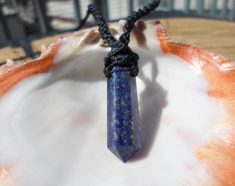 Lapis Lazuli Necklace, Lapis Lazuli Crystal Point Macrame Pendant, Lapis Lazuli Pendant, Throat Chakra Necklace, Royal Blue Gemstone
