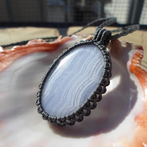 Blue Lace Agate Necklace, Macrame Stone Necklace , Blue Agate Pendant, Agate Macrame Pendant, Healing Crystal Necklace, Boho Jewelry Gift