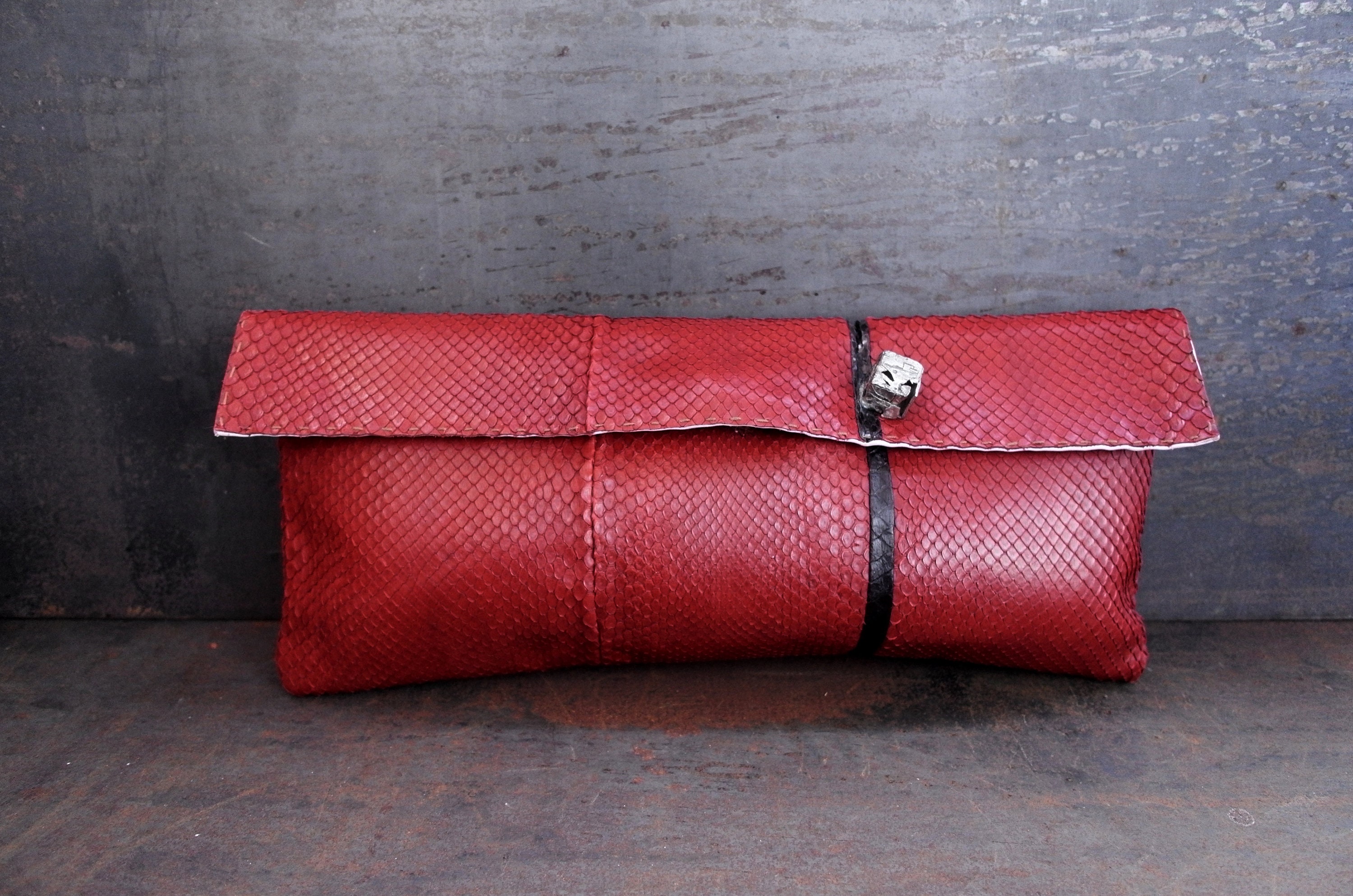 Pochette Extender Long – Keeks Designer Handbags