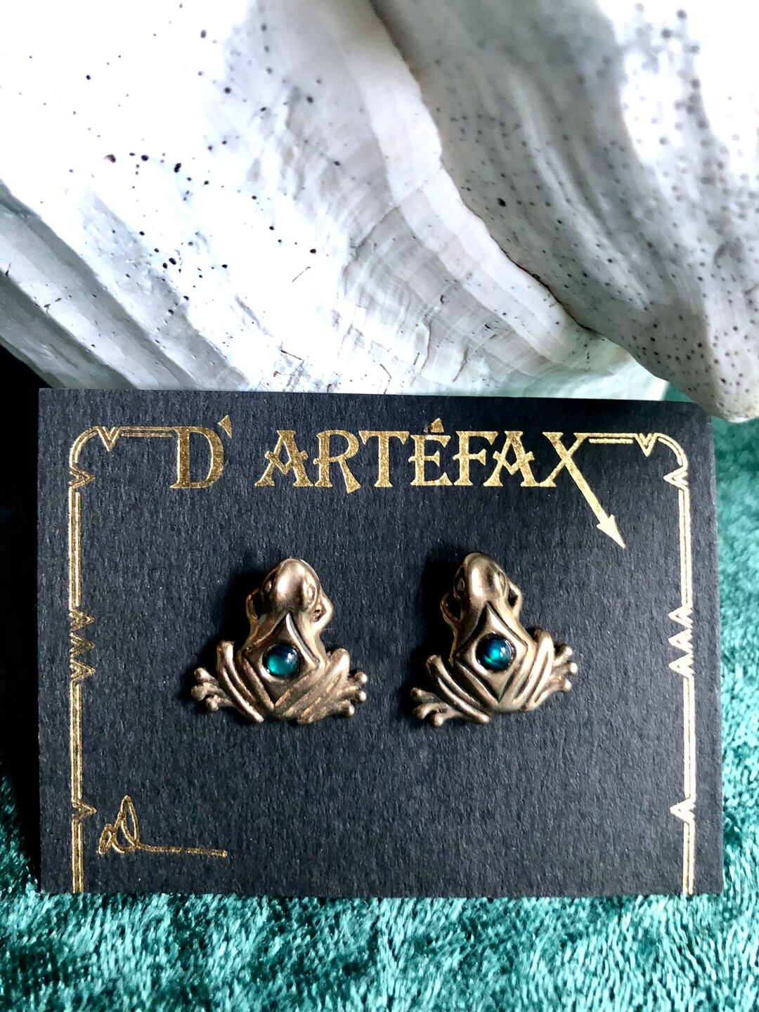 D'artefax Legacy Vintage Frog Posts - Etsy