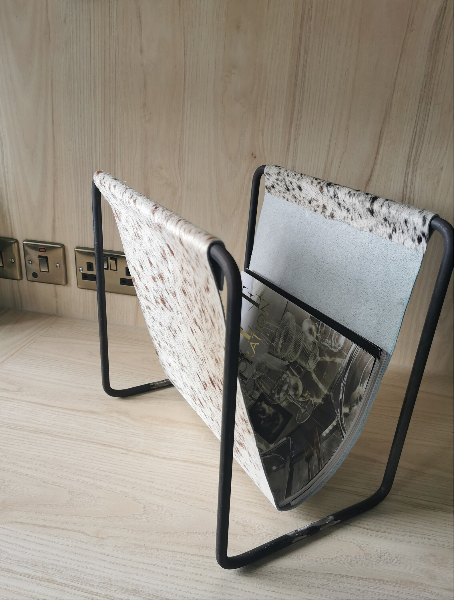 Genuine Cowhide Magazine Rack, Newspaper Holder - Etsy