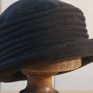 Black fleece cloche, winter 1920s hat, warm cloche, black bucket hat, chemo hat