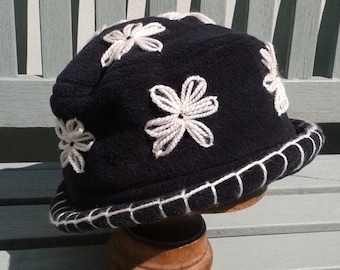 Black fleece cloche hat, black daisy cloche, black flower hat, warm winter hat, black chemo hat, 1920s style, gift for mom