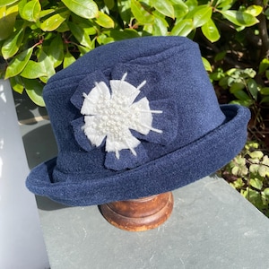 Navy blue cloche hat, dark blue fleece hat navy winter cloche, blue bucket hat, blue warm chemo hat, navy 1920s hat, women&#39;s blue hat