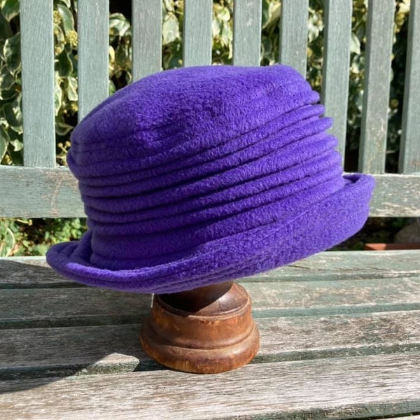 Purple fleece cloche hat, mauve winter hat, plum cloche hat, purple warm hat, purple chemo hat, gift for mum