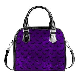 Dark Purple Bat Gothic Gothic Christmas Bag Sac à main Bandoulière Noir Faux Cuir Zipper School Petit Réglable Vampire Blood Halloween