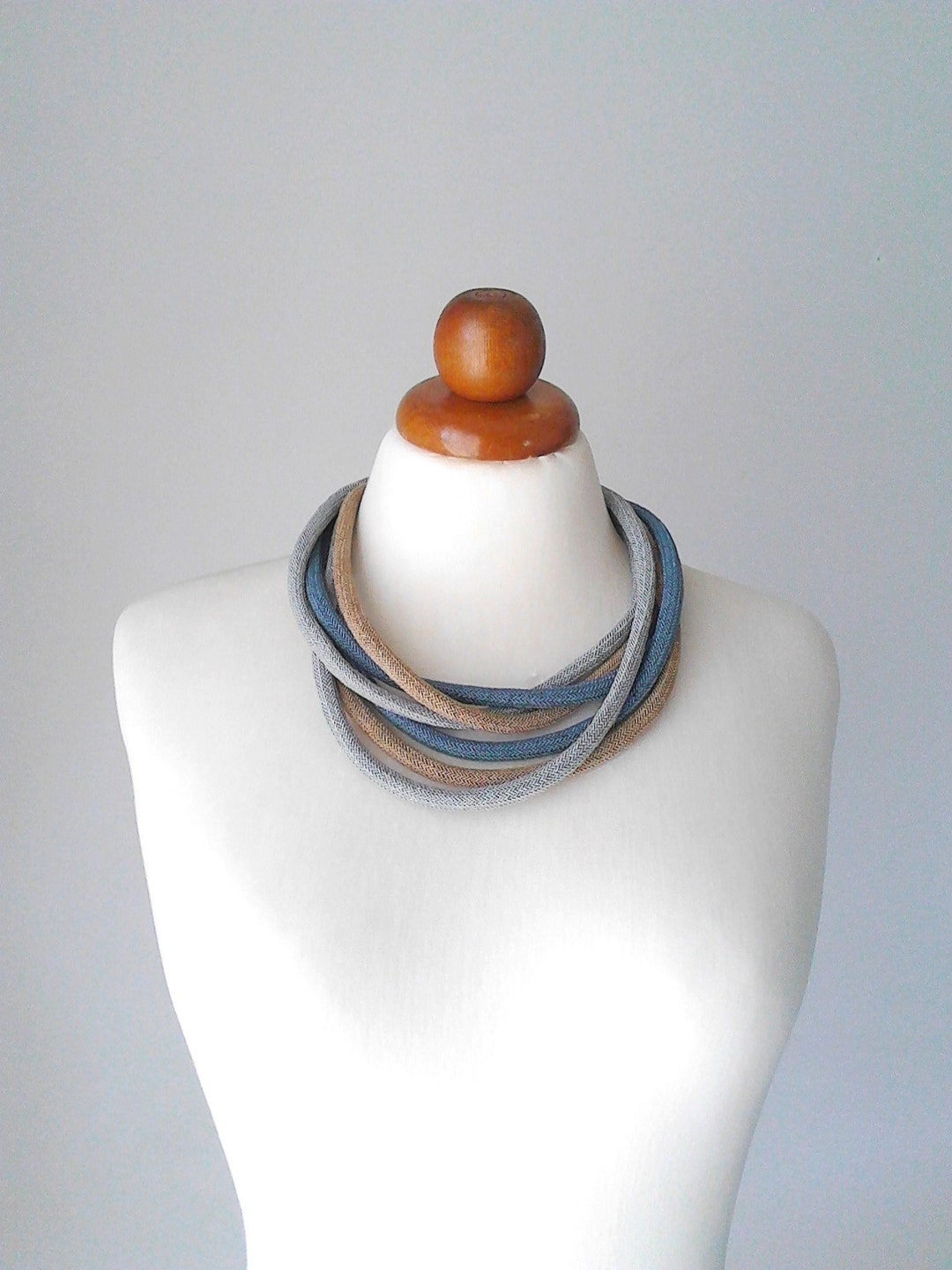 Reageren Kort leven ondernemen Statement ketting lange ketting lange statement ketting voor - Etsy Nederland Reageren Kort leven ondernemen Statement ketting lange ketting lange statement ketting voor - Etsy Nederland