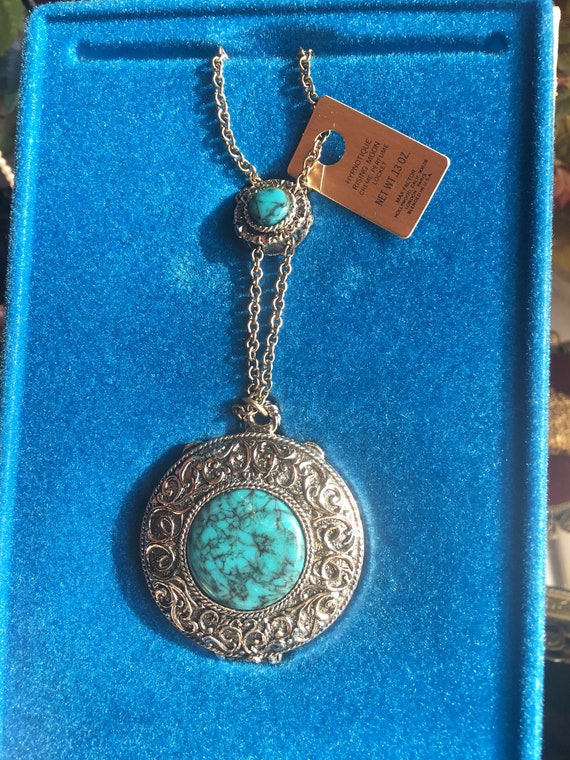 Max Factor Mod Vintage, Perfume Locket, Aquarius, Gol… Gem