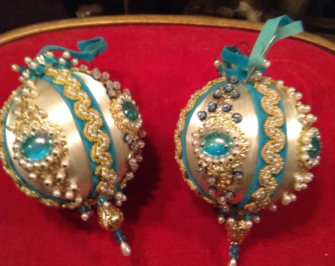 2 Antique Victorian Ornaments Etsy