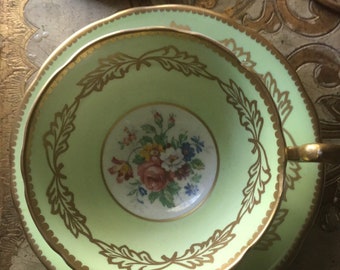 Beautiful Celery Green Floral Ansley Fine Bone ChinaTea Cup