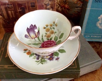 Pretty Floral On A Pale Blue Background Royal Grafton Fine Bone English Tea Cup