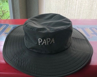 Papa - Olive Green Floppy Sun Hat With Seashell Colored Lettering