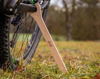 Portabici in legno ECO | Imballaggio certificato FSC - legno di faggio UE | Porta laptop in legno ecologico (eco-imballaggio)