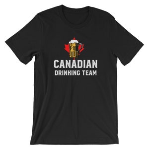 Kanadische trinken Team Cool Unisex-Shirt | Bier und Maple Leaf Kanada stolz T-Shirt | Beste Souvenir-Kurzarm T-Shirt
