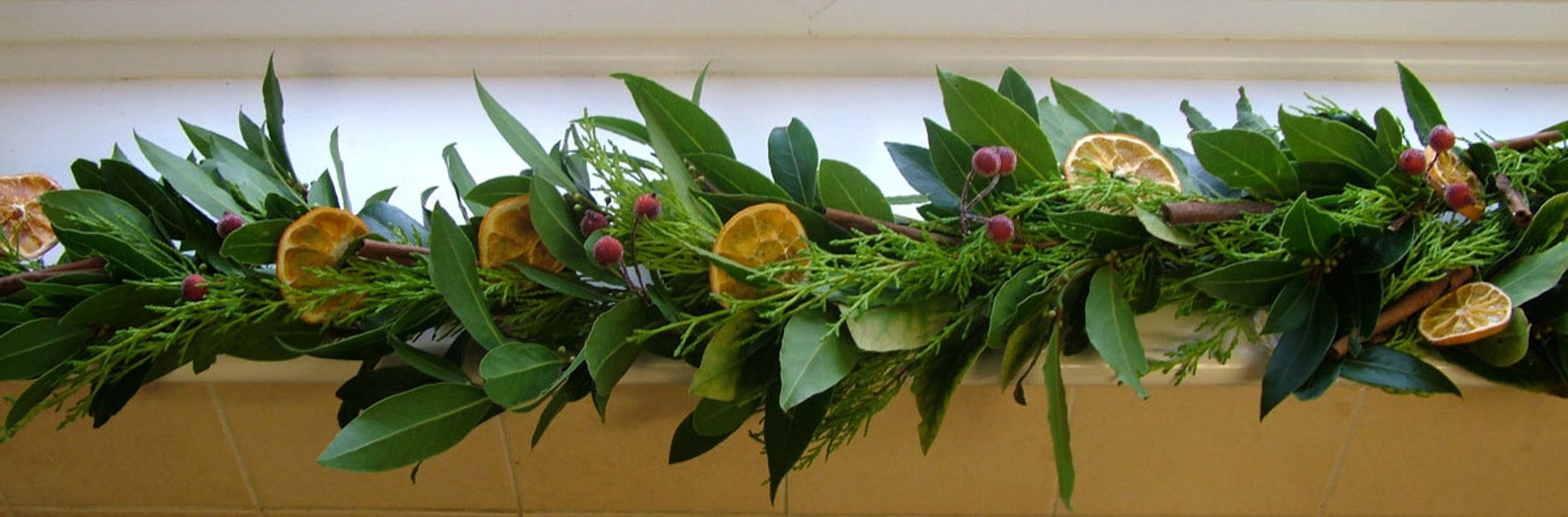 Fresh Christmas Garland Mantlepiece. Scented Dried Oranges Etsy UK