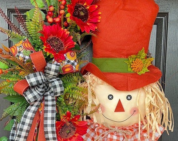 Scarecrow Fall Wreath , Fall Wreath Sunflower, Wreath, Fall Scarecrow Wreath, Pumpkin Wreath, Fall Sunflower Wreath,  Sassy Doors Wreath,