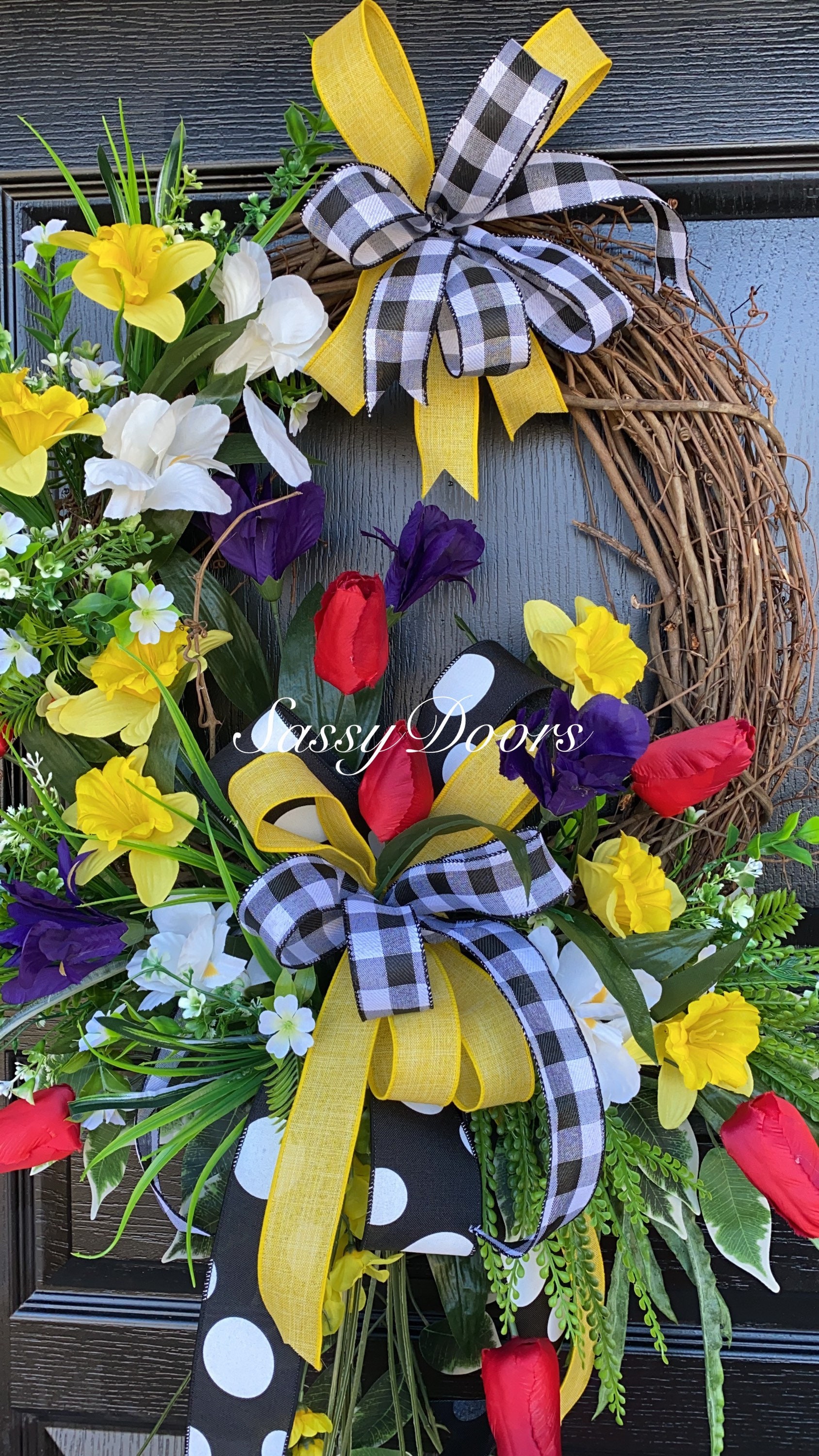Spring Wreath, Spring Door Wreath, Wreath With Tulips, Buffalo Plaid