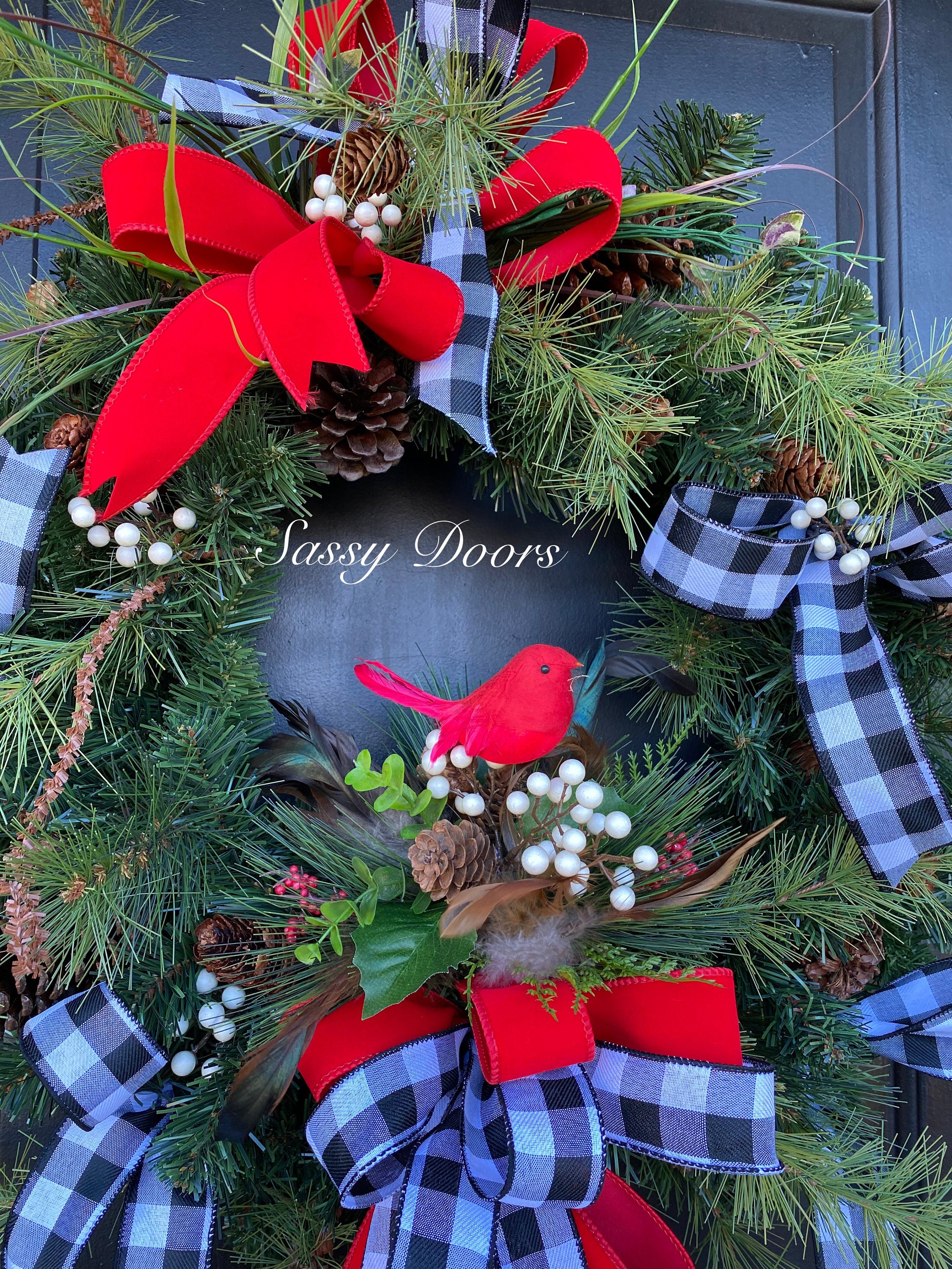 Christmas Wreath With Cardinals 