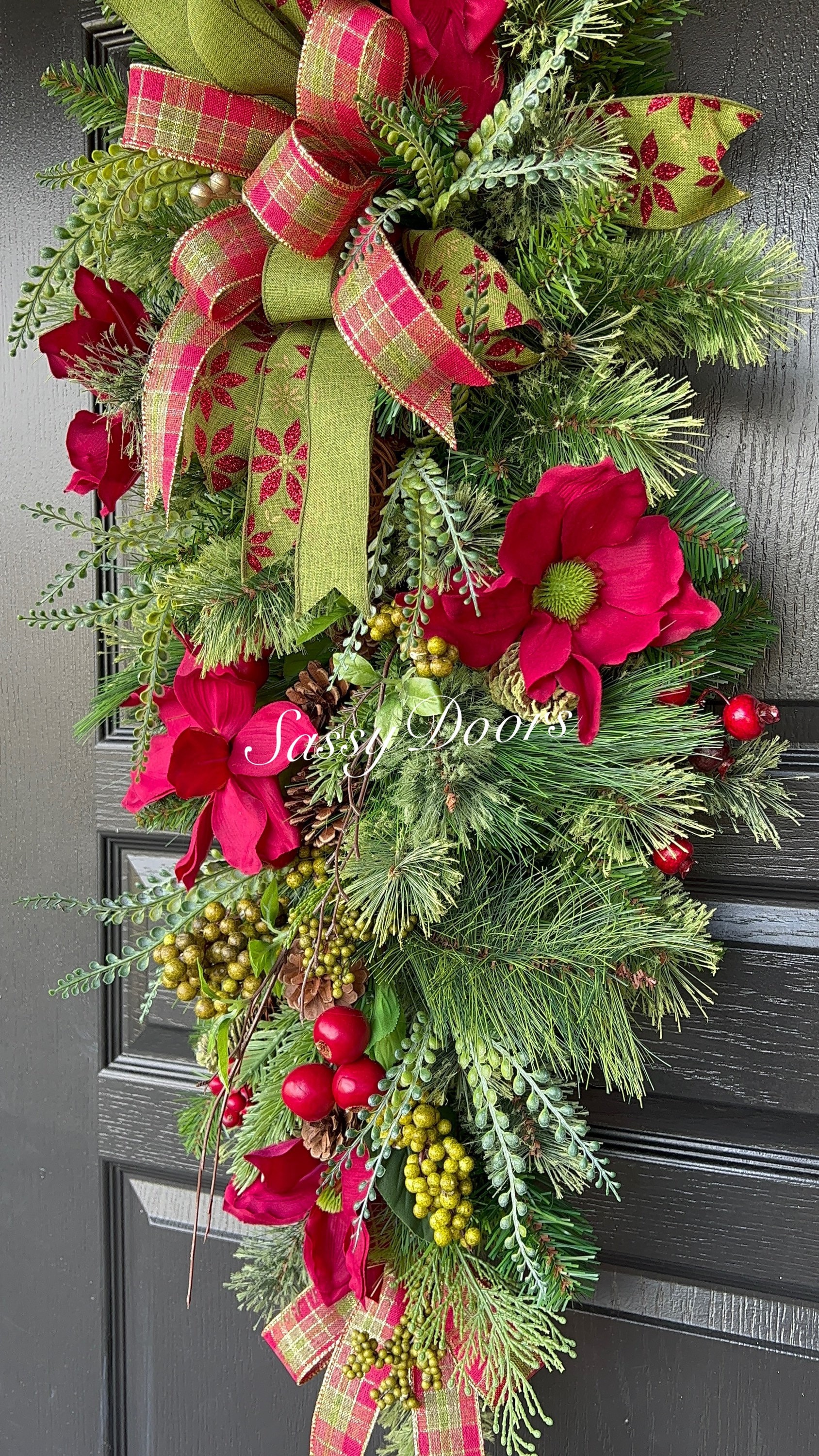Christmas Swag, Christmas Magnolia Swag, Magnolia Holiday Swag, Rustic