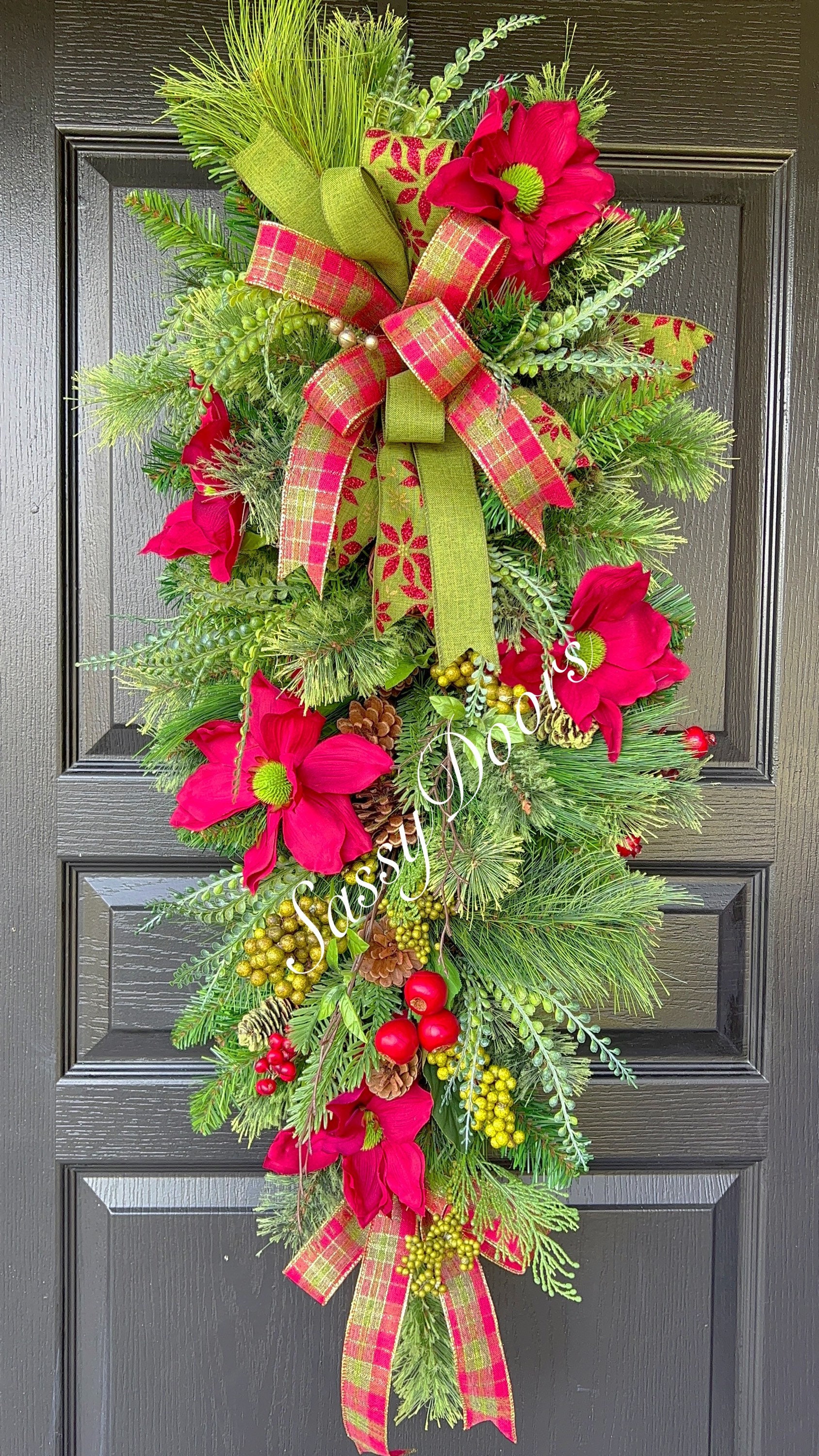 Christmas Swag, Christmas Magnolia Swag, Magnolia Holiday Swag, Rustic